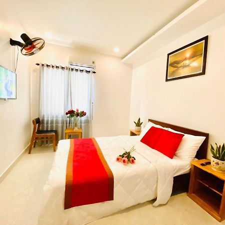 Toro Homestay Хойан Экстерьер фото