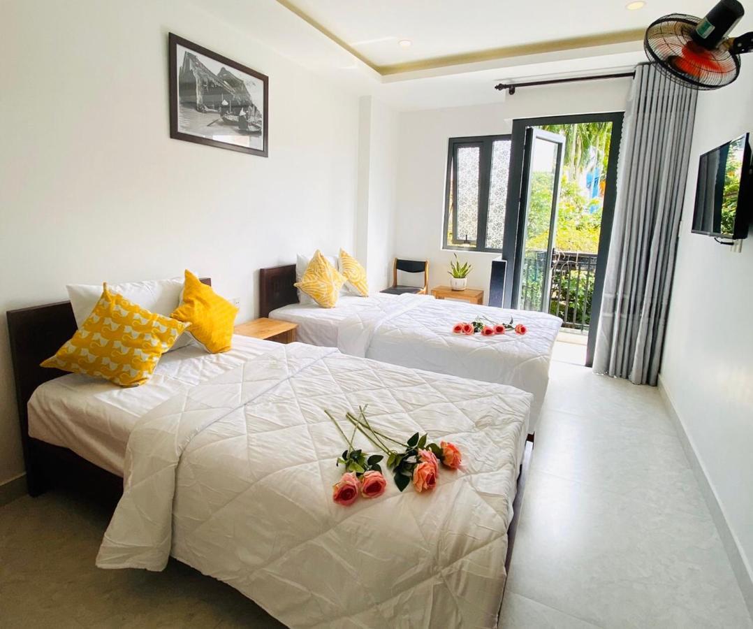 Toro Homestay Хойан Экстерьер фото