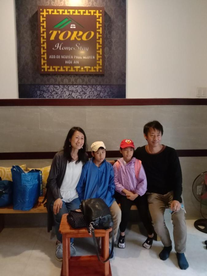 Toro Homestay Хойан Экстерьер фото
